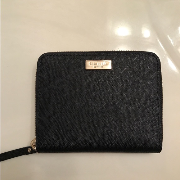 kate spade Handbags - Kate Spade Wallet (new)